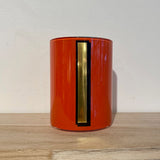 Ob der Anfangsbuchstabe vom Namen deiner Freundin, eine Buchstaben-Kombinationen zur Hochzeit oder ein witziges Wortspiel – diese Gläser sind ein Dekorationswunder.