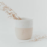 Jetzt im Löffelhase erhältlich: EULENSCHNITT Becher «Me time» | Steingut