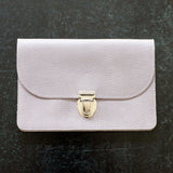 Jetzt im Löffelhase erhältlich: PAPOUTSI Lederportemonnaie «Borsa XL» | Talea