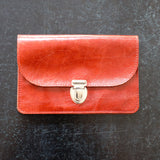 Jetzt im Löffelhase erhältlich: PAPOUTSI Lederportemonnaie «Borsa XL» | Vintage