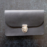 PAPOUTSI Lederportemonnaie «Borsa L» | Matt