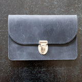 PAPOUTSI Lederportemonnaie «Borsa L» | Matt