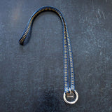 Jetzt im Löffelhase erhältlich: YOOMEE Schlüsselband aus marokkanischen Bändern | Blau Senf mit Silber